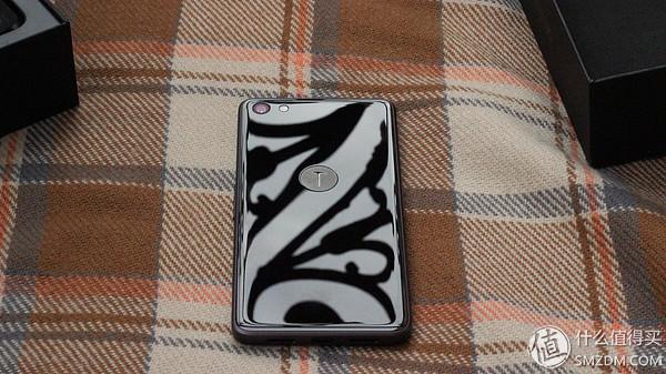 Smartisan 錘子科技 T2 手機(jī) 所謂花瓶還是涂膜科技的杰作？